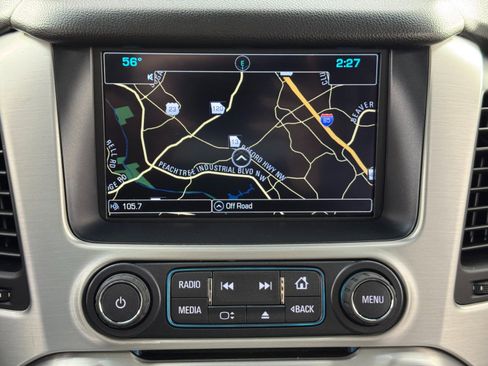 Used 2017 GMC Yukon XL SLT w/ Premium Edition image 24