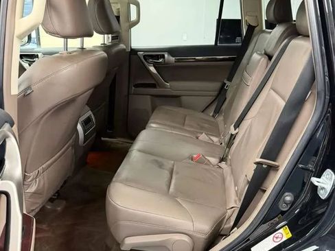 Used 2015 Lexus GX 460 w/ Premium Package AWD/4WD image 13