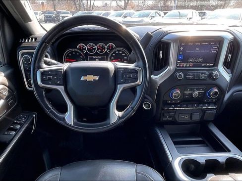 Used 2022 Chevrolet Silverado 2500 LTZ w/ Z71 Chrome Sport Edition image 7