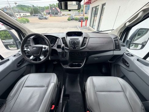 Used 2018 Ford Transit 350 XL RWD image 19