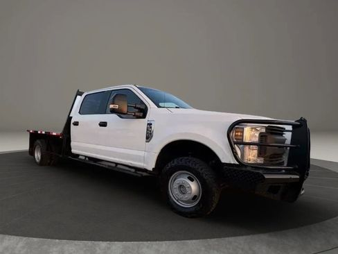Used 2019 Ford F350 XL w/ Power Equipment Group AWD/4WD image 7