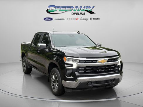 Used 2023 Chevrolet Silverado 1500 LT AWD/4WD image 1