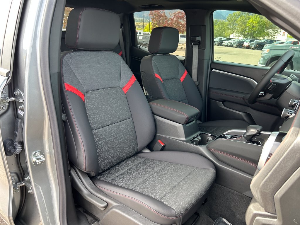New 2026 Chevrolet Colorado Z71 w/ Technology Package AWD/4WD image 18
