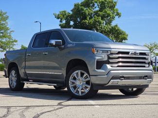 Used 2024 Chevrolet Silverado 1500 High Country w/ Technology Package AWD/4WD video 1