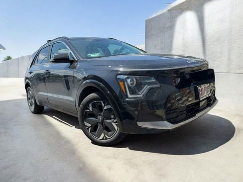 Used 2024 Kia Niro Wind FWD image 5