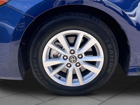 Used 2025 Toyota Camry LE image 10