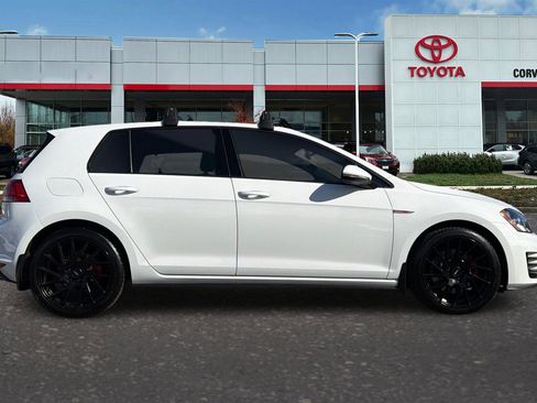 Used 2015 Volkswagen GTI S image 3