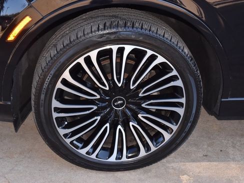 Certified 2022 Lincoln Aviator Black Label w/ Class IV Trailer Tow Package image 43