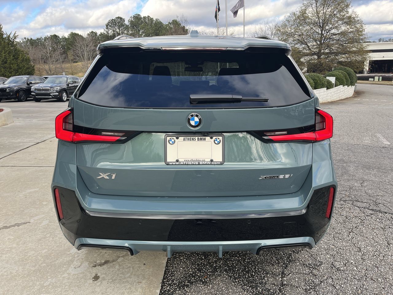 Used 2026 BMW X1 xDrive28i w/ M Sport Package AWD/4WD image 12