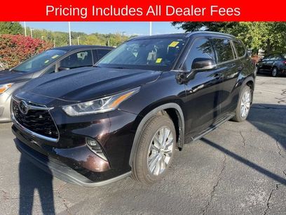 Used 2021 Toyota Highlander Limited
