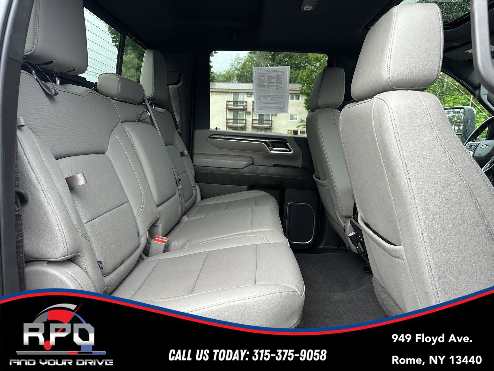 Used 2024 Chevrolet Silverado 2500 LTZ w/ LTZ Convenience Package AWD/4WD image 35