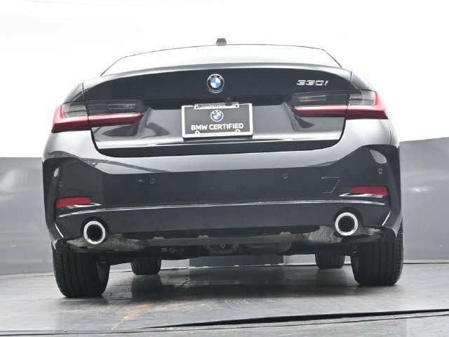 Used 2024 BMW 330i Sedan w/ Convenience Package RWD image 33
