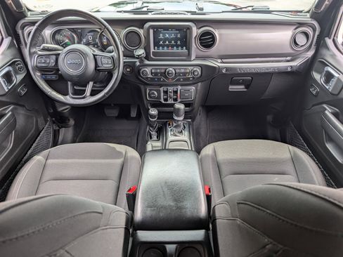 Used 2023 Jeep Wrangler Unlimited w/ Cold Weather Group AWD/4WD image 22