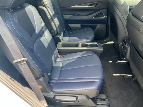 Certified 2026 INFINITI QX60 Sport w/ Dark Cargo Package AWD/4WD image 17