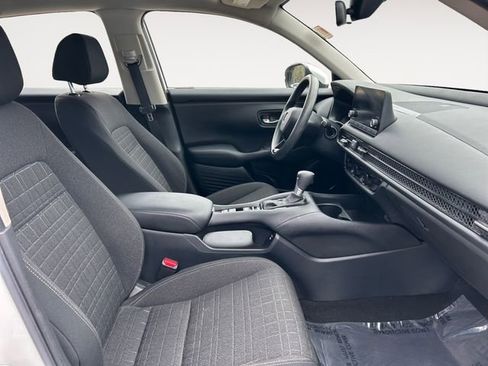 Used 2024 Honda HR-V LX image 14