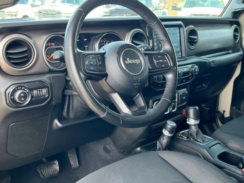 Used 2020 Jeep Gladiator Sport w/ Quick Order Package 24S image 23