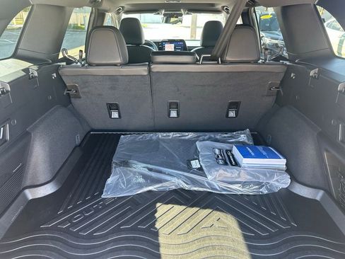 Used 2026 Subaru Outback Touring XT w/ Touring Package image 7