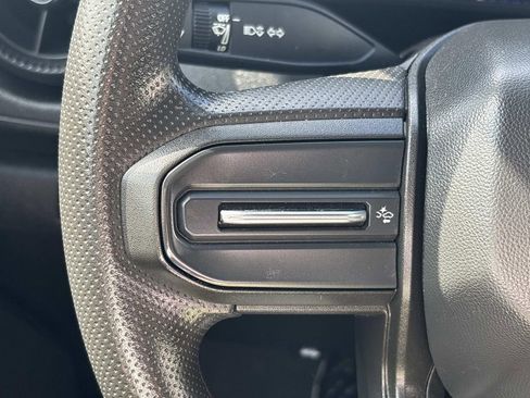 Used 2024 Chevrolet Colorado W/T image 22