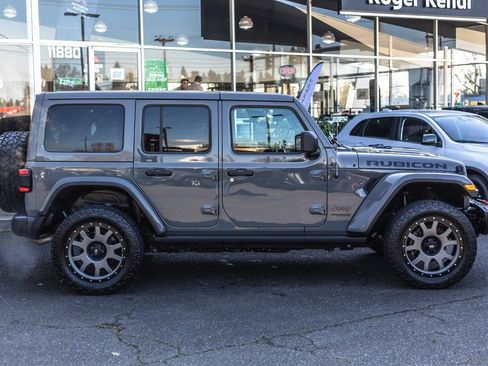 Used 2021 Jeep Wrangler Unlimited Rubicon w/ Uconnect 4C Nav & Sound Group AWD/4WD image 8