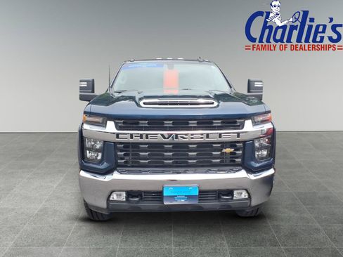 Used 2023 Chevrolet Silverado 2500 LT w/ Convenience Package AWD/4WD image 2