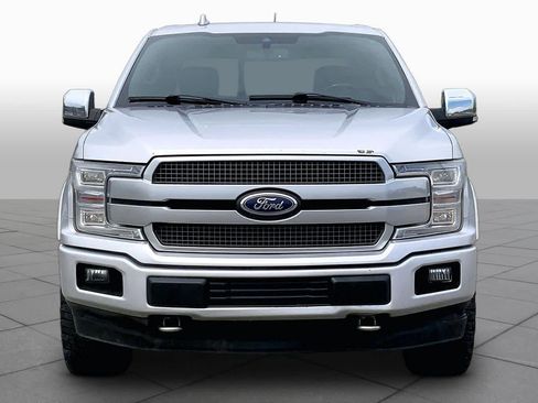 Used 2019 Ford F150 Platinum w/ Trailer Tow Package AWD/4WD image 4