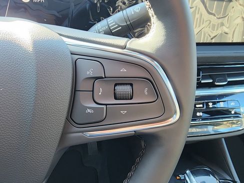 New 2026 Buick Envista Avenir image 21