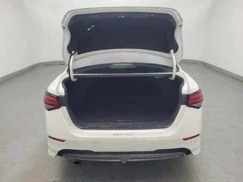 Used 2023 Nissan Sentra SR w/ SR Premium Package FWD image 29