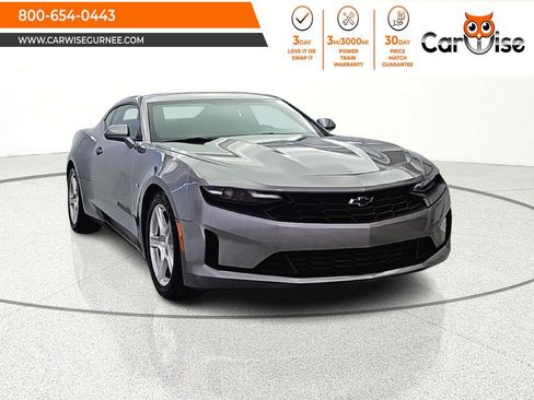 Used 2023 Chevrolet Camaro LT image 1
