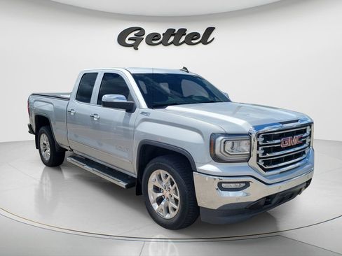 Used 2017 GMC Sierra 1500 SLT w/ SLT Premium Package AWD/4WD image 3