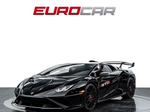 Used 2022 Lamborghini Huracan STO RWD image 1
