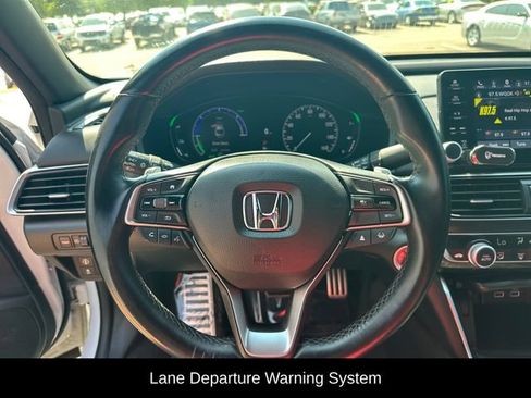 Used 2022 Honda Accord Sport image 7