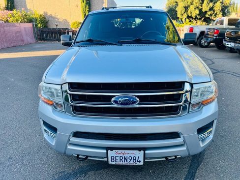 Used 2017 Ford Expedition EL XLT AWD/4WD image 7