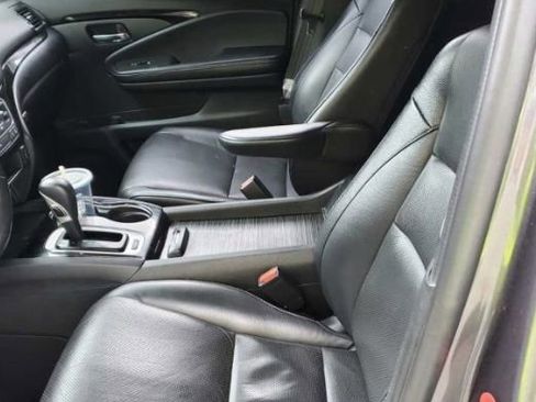 Used 2019 Honda Ridgeline RTL-E image 10