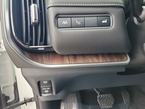 New 2026 Nissan Armada SL image 22