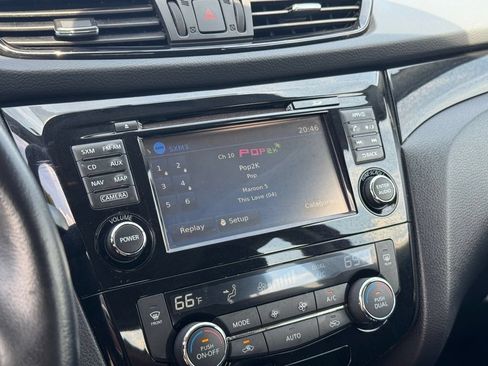 Used 2017 Nissan Rogue Sport SV w/ SV Premium Package AWD/4WD image 23