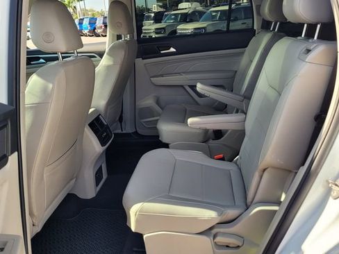 Used 2021 Volkswagen Atlas SEL R-Line image 13