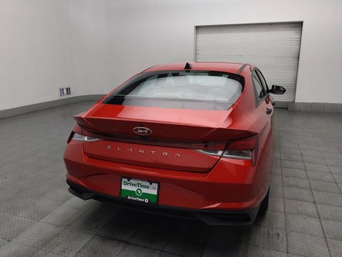 Used 2023 Hyundai Elantra SEL FWD image 7