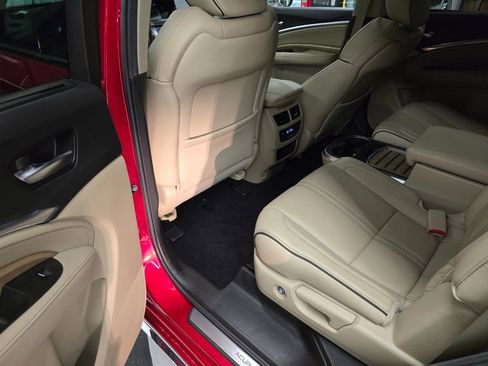 Used 2020 Acura MDX FWD w/ Advance Package image 32