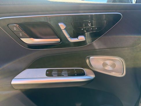 Used 2024 Mercedes-Benz GLC 300 4MATIC image 10