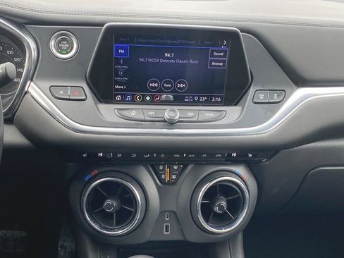 Used 2022 Chevrolet Blazer LT image 13