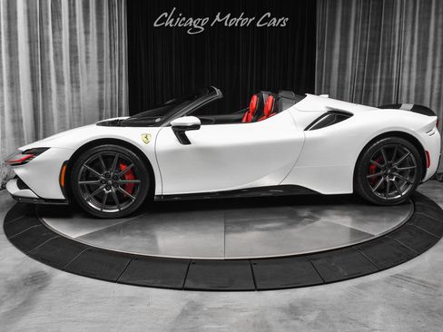 Used 2022 Ferrari SF90 Spider AWD/4WD image 1