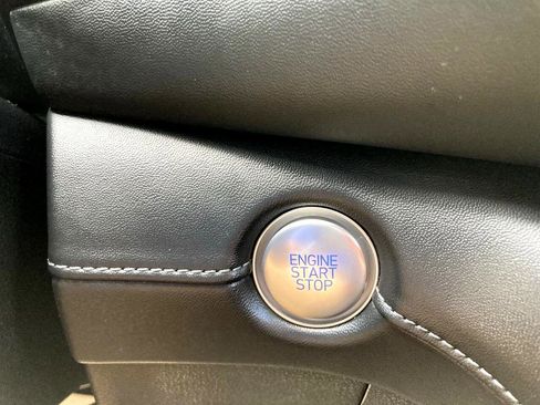 Used 2023 Hyundai Santa Fe Limited image 23