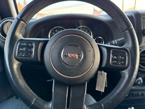 Used 2017 Jeep Wrangler Unlimited Sport w/ Connectivity Group image 13