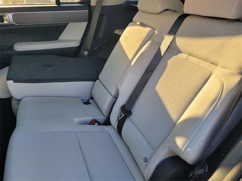 New 2026 Hyundai Santa Fe SE image 14