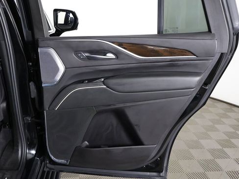 Used 2023 Cadillac Escalade Sport Platinum AWD/4WD image 34