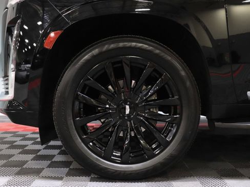 Used 2021 Cadillac Escalade ESV Luxury image 80