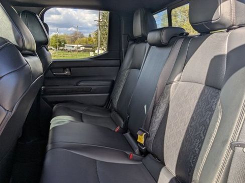 Used 2024 Toyota Tacoma Limited w/ Limited Package (LT) image 26
