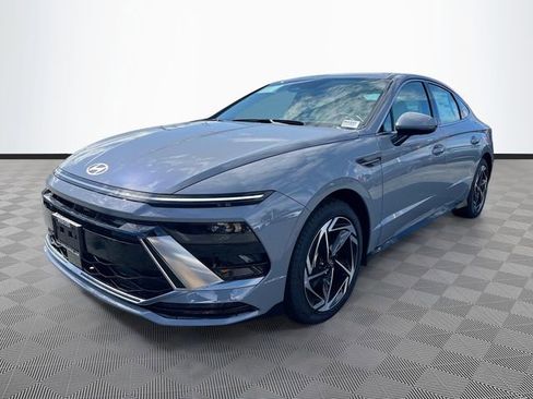 New 2026 Hyundai Sonata SEL FWD image 3