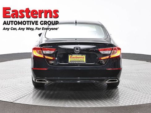 Used 2018 Honda Accord EX-L image 6