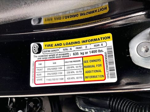 Used 2022 Ford Explorer XLT w/ Equipment Group 202A AWD/4WD image 33
